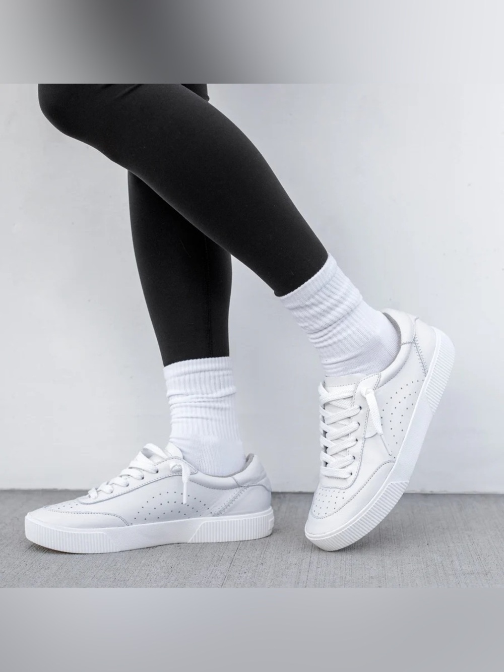 Reef Lay Day Seas Women's Leather Sneakers in White Size 7 - Picture 2 of 11